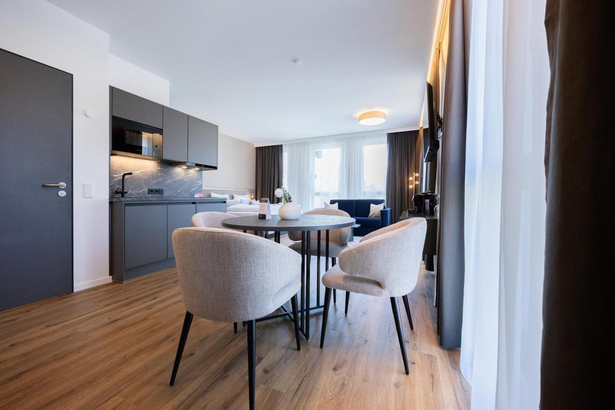 Bright Sued Senne - Neueroeffnung - New Opening Aparthotel